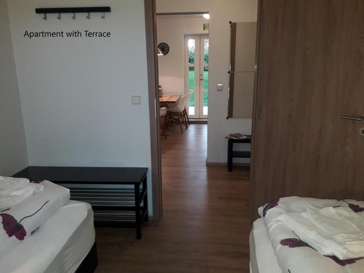 Crossroads Guesthouse - Egilsstathir מראה חיצוני תמונה