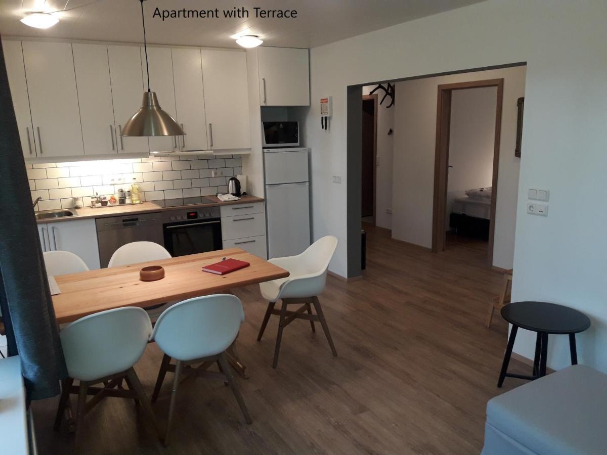 Crossroads Guesthouse - Egilsstathir מראה חיצוני תמונה