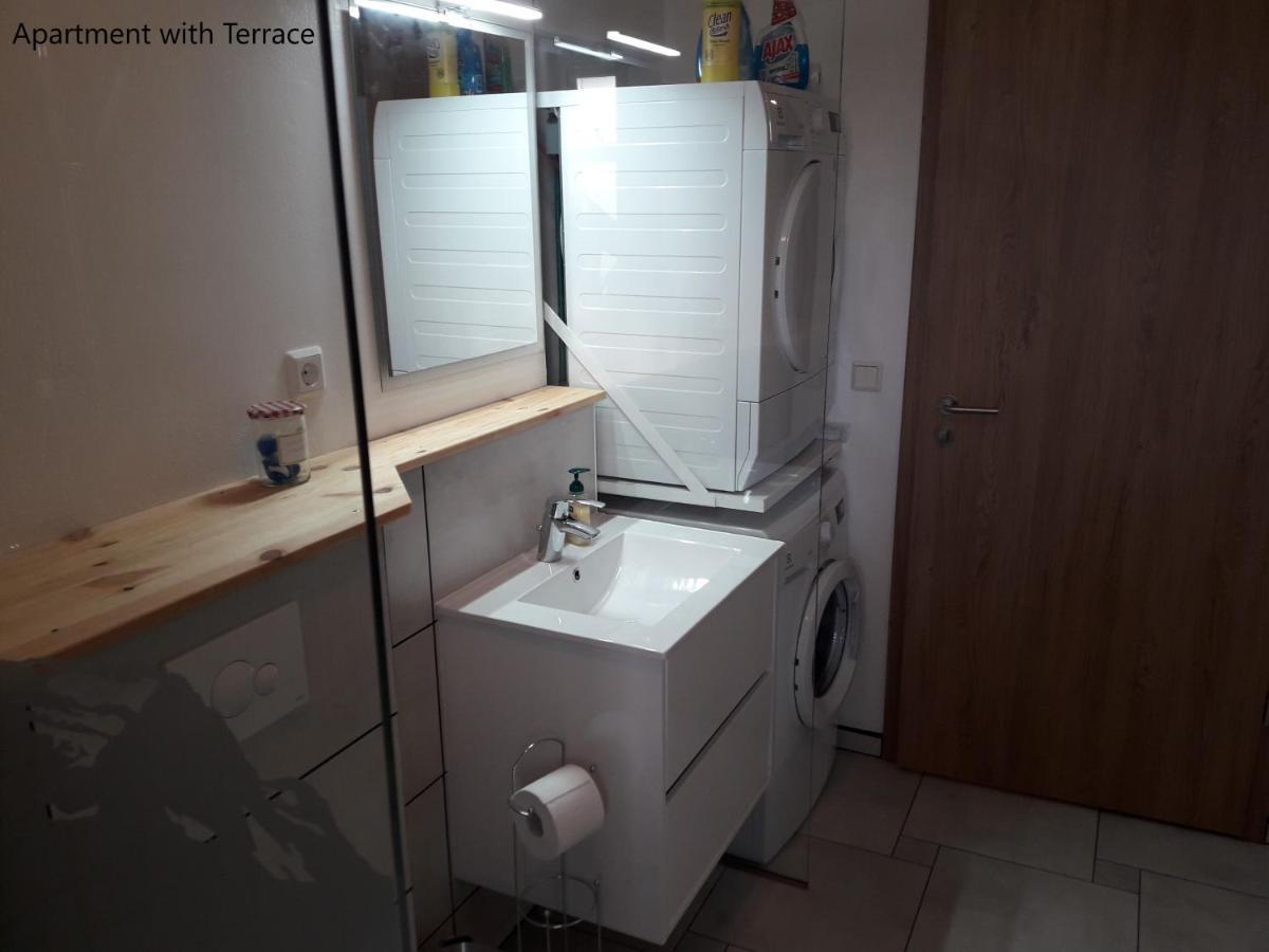 Crossroads Guesthouse - Egilsstathir מראה חיצוני תמונה