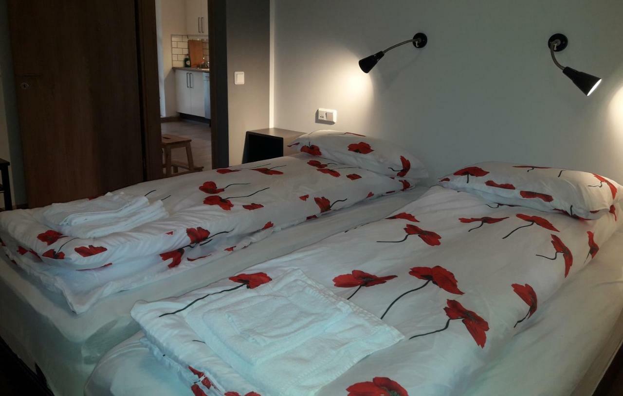 Crossroads Guesthouse - Egilsstathir מראה חיצוני תמונה